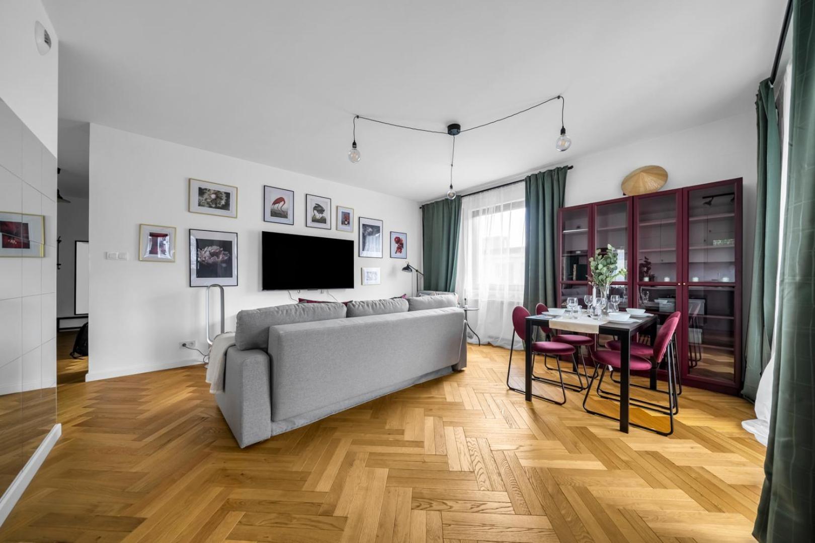 Skierniewicka Apt - Parking, Workspace, Balcony - By Rentujemy Varsovie Extérieur photo