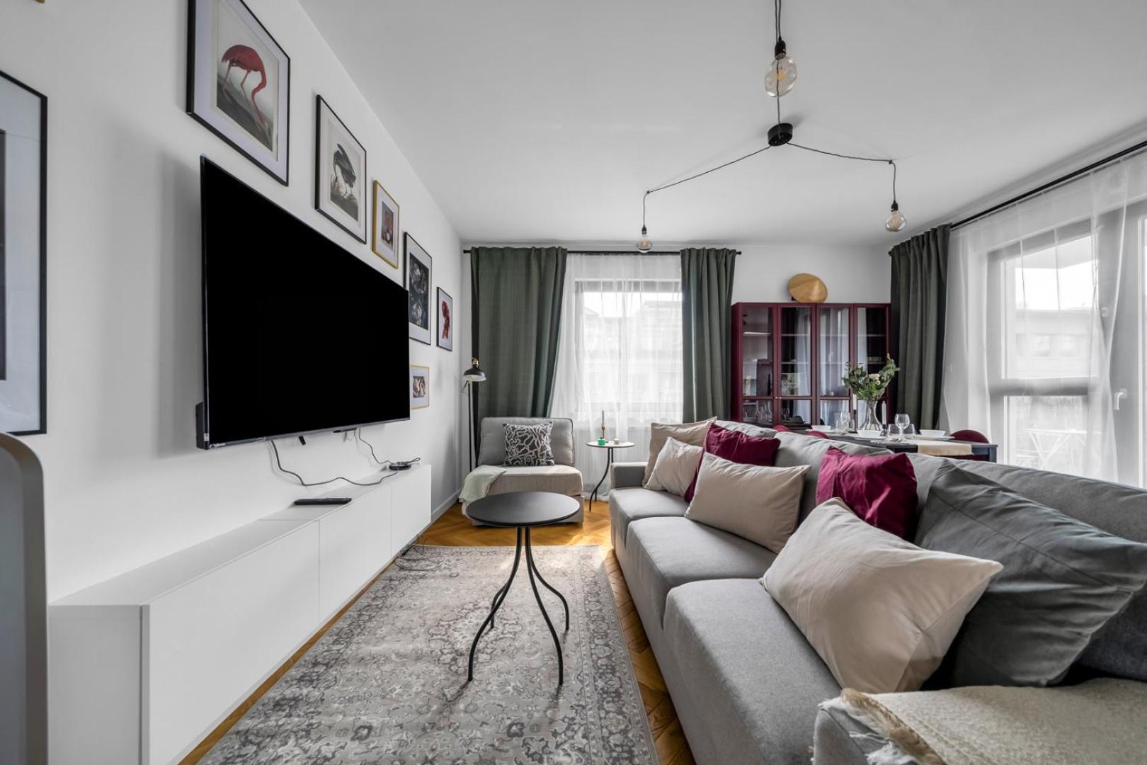 Skierniewicka Apt - Parking, Workspace, Balcony - By Rentujemy Varsovie Extérieur photo