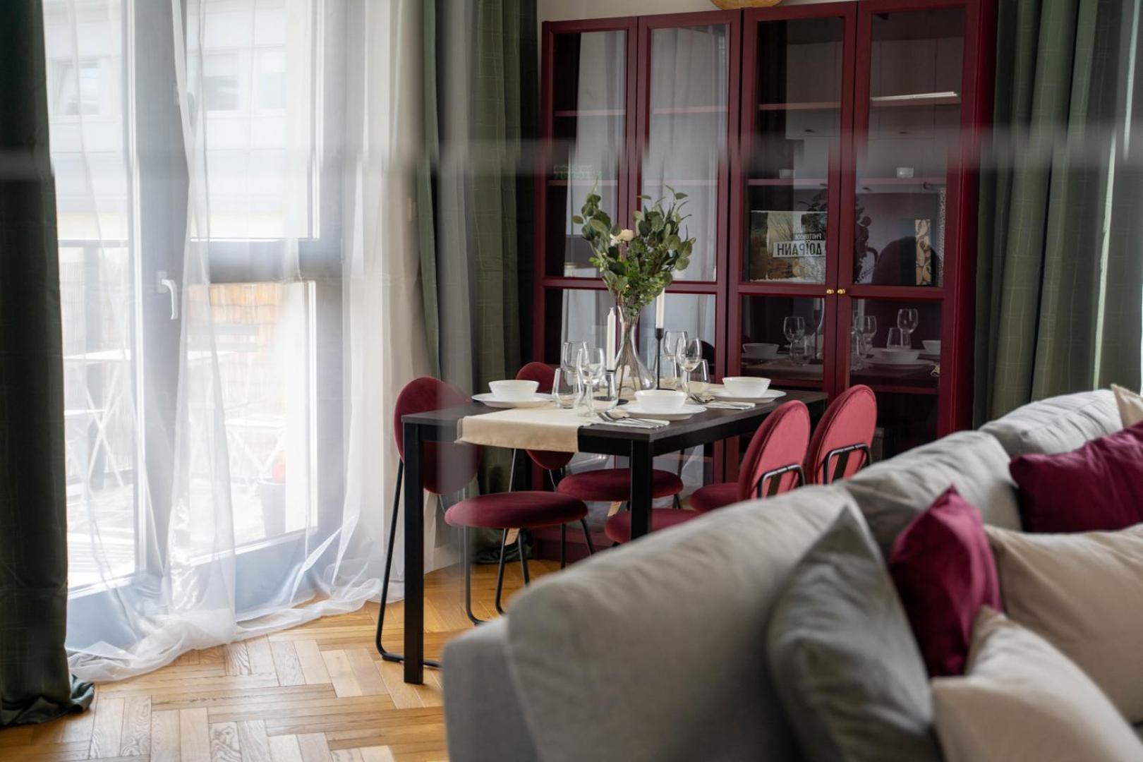 Skierniewicka Apt - Parking, Workspace, Balcony - By Rentujemy Varsovie Extérieur photo