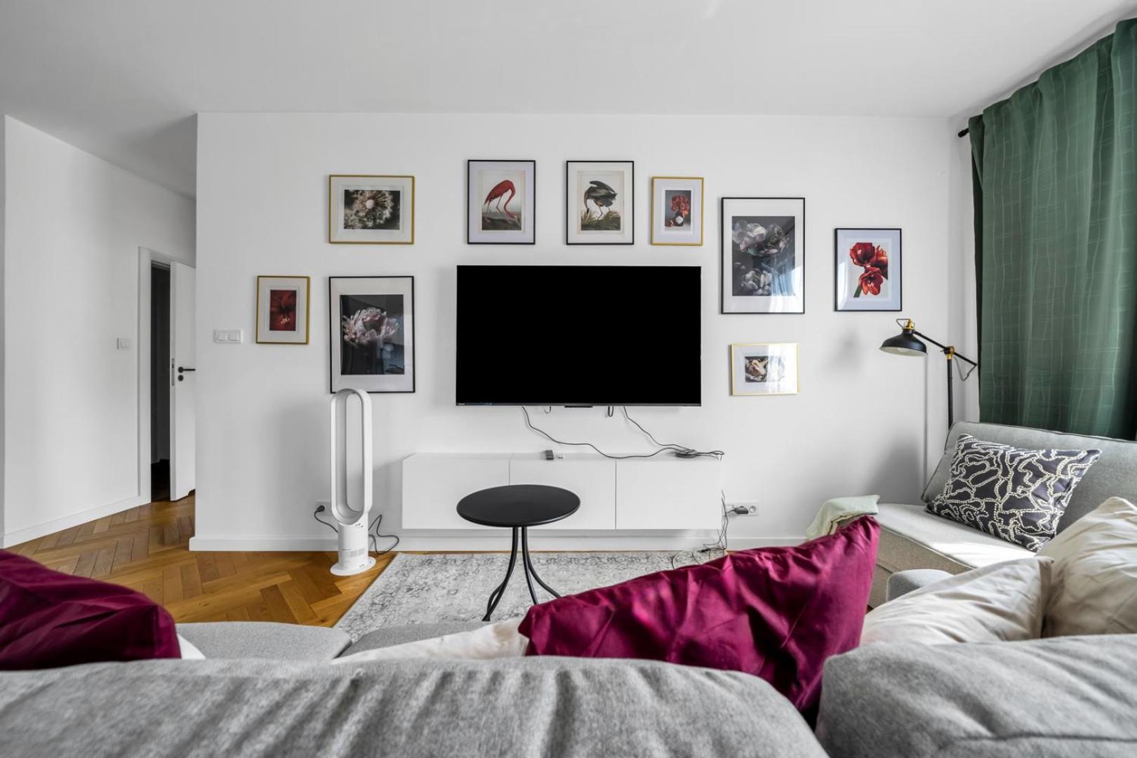 Skierniewicka Apt - Parking, Workspace, Balcony - By Rentujemy Varsovie Extérieur photo